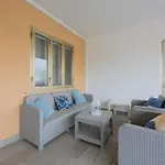 Trilocale Alle Porte Di Con Ampio Terrazzo *