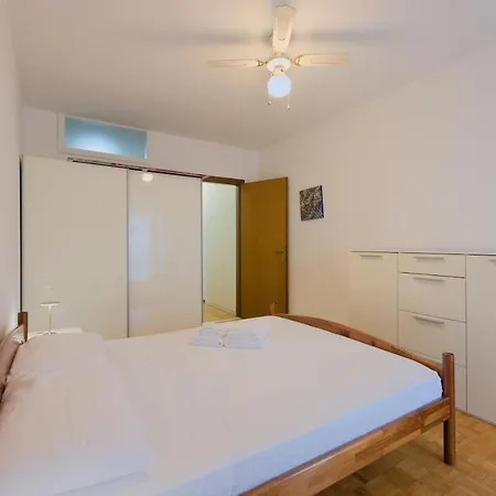 아파트 Trilocale Alle Porte Di Con Ampio Terrazzo