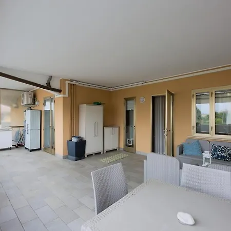 Trilocale Alle Porte Di Con Ampio Terrazzo Udine