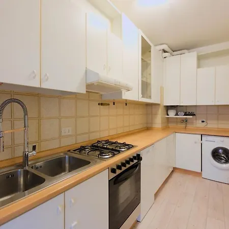 Appartement Trilocale Alle Porte Di Con Ampio Terrazzo Udine