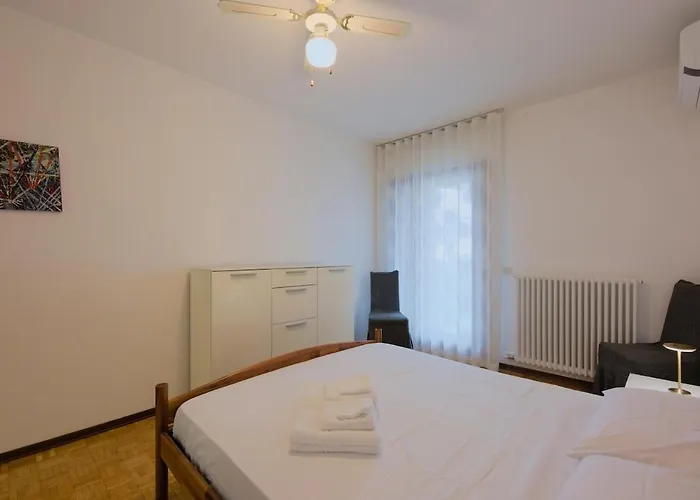 Trilocale Alle Porte Di Con Ampio Terrazzo * Udine