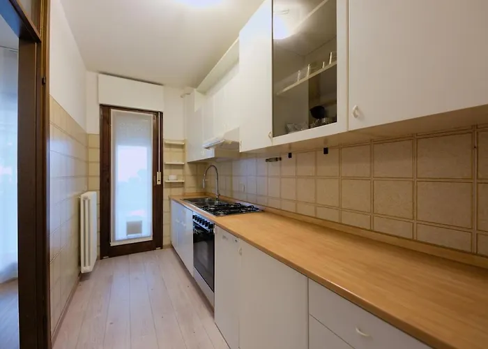 Trilocale Alle Porte Di Con Ampio Terrazzo *